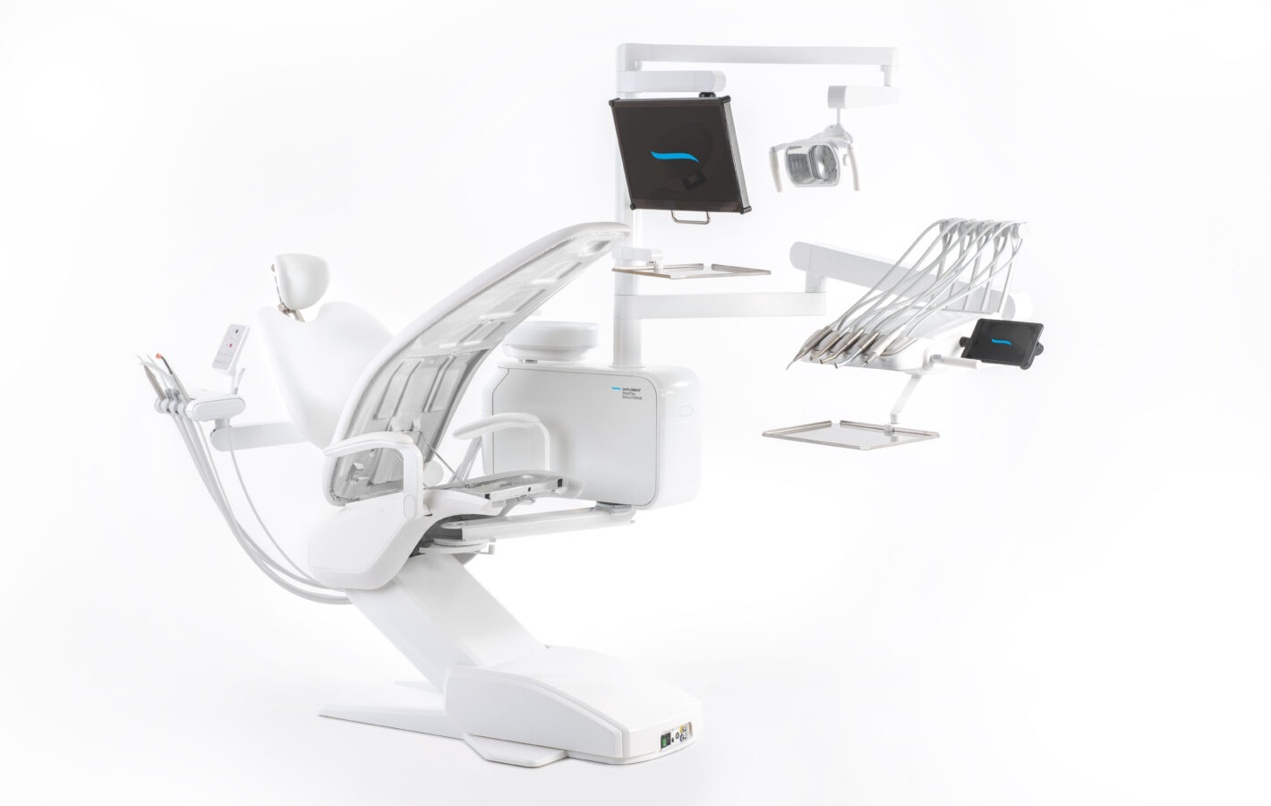 The practical benefits of a convertible dental chair